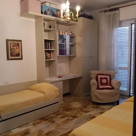 Casa Seracchioli * كيافاري